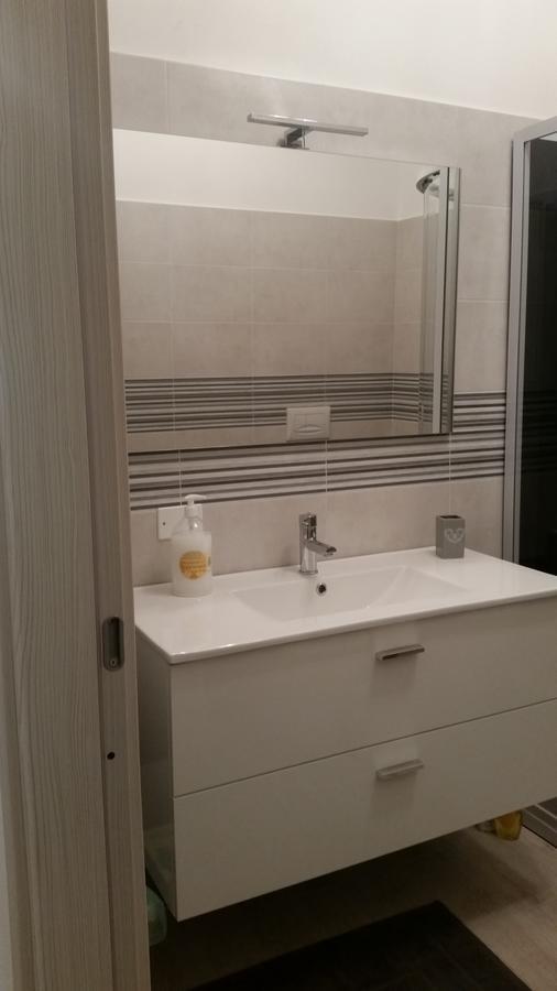 Monica'S Apartment Marina Di Carrara Εξωτερικό φωτογραφία
