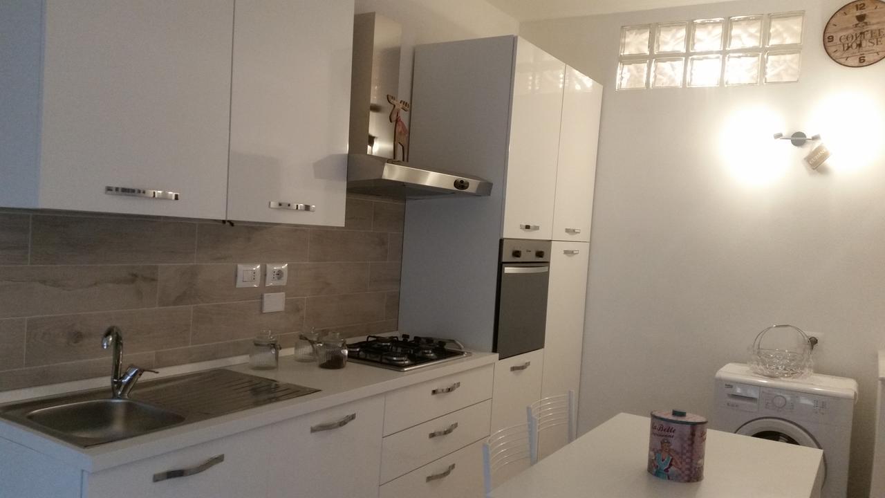 Monica'S Apartment Marina Di Carrara Εξωτερικό φωτογραφία