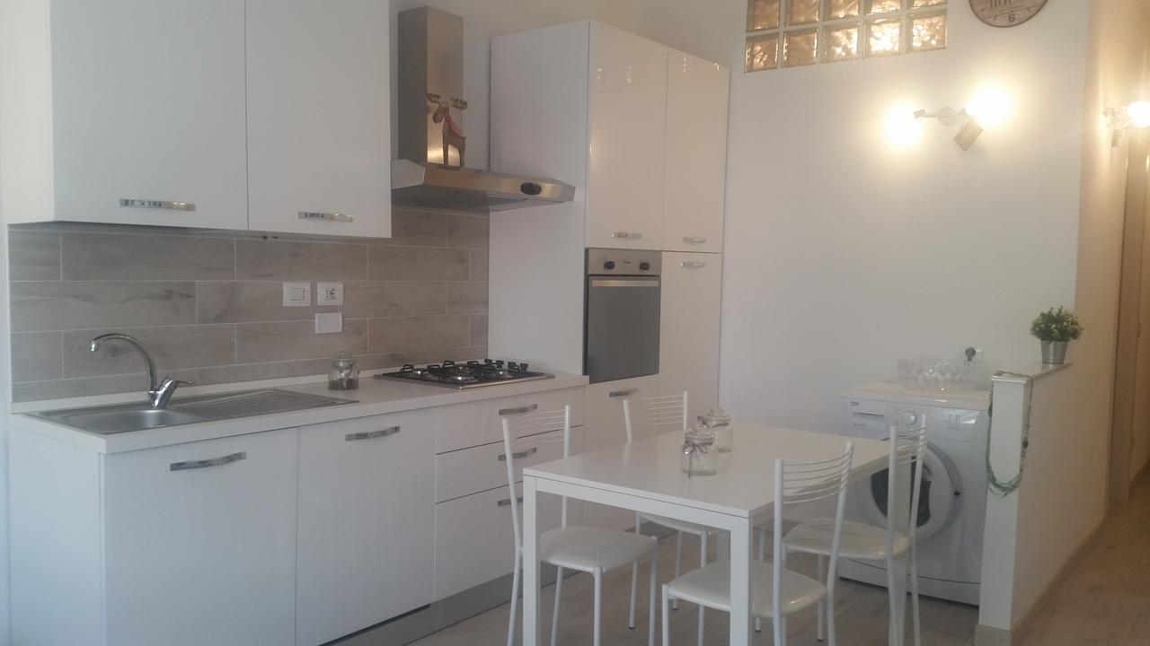 Monica'S Apartment Marina Di Carrara Εξωτερικό φωτογραφία