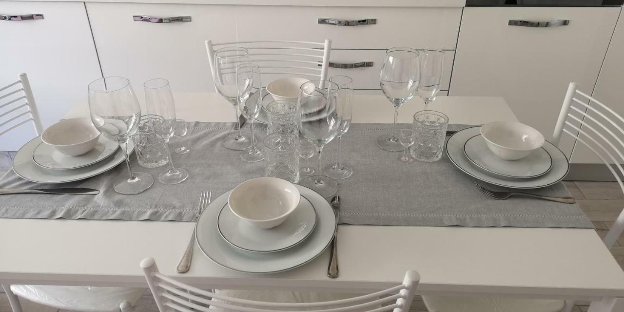 Monica'S Apartment Marina Di Carrara Εξωτερικό φωτογραφία