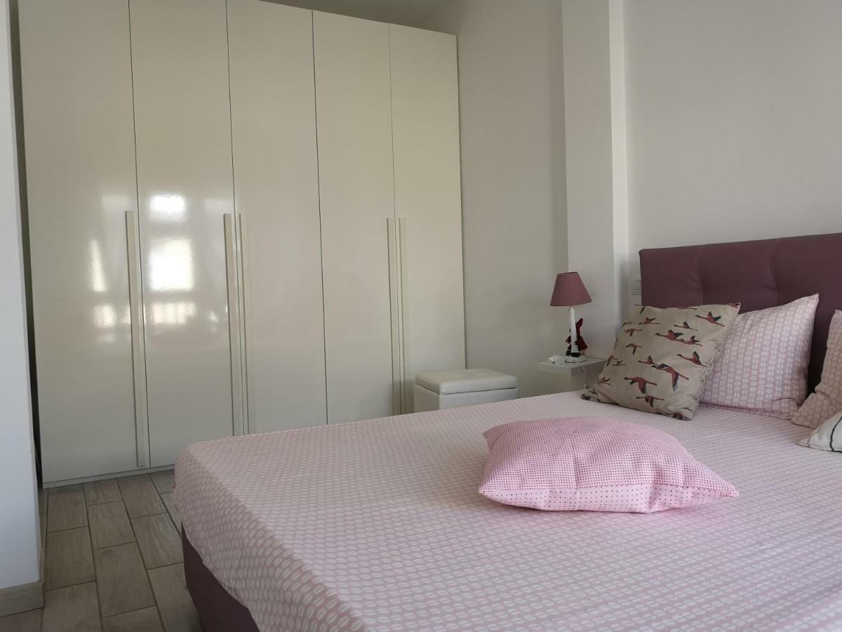 Monica'S Apartment Marina Di Carrara Εξωτερικό φωτογραφία